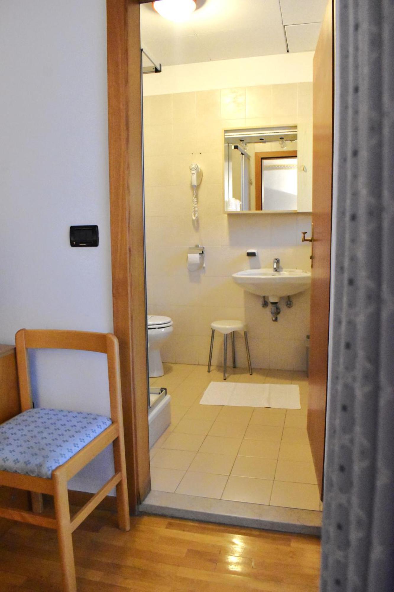 Villa Nuova Romeno Esterno foto